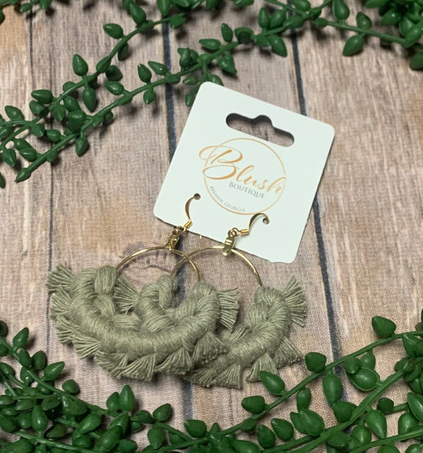 Macrame Fan Earrings