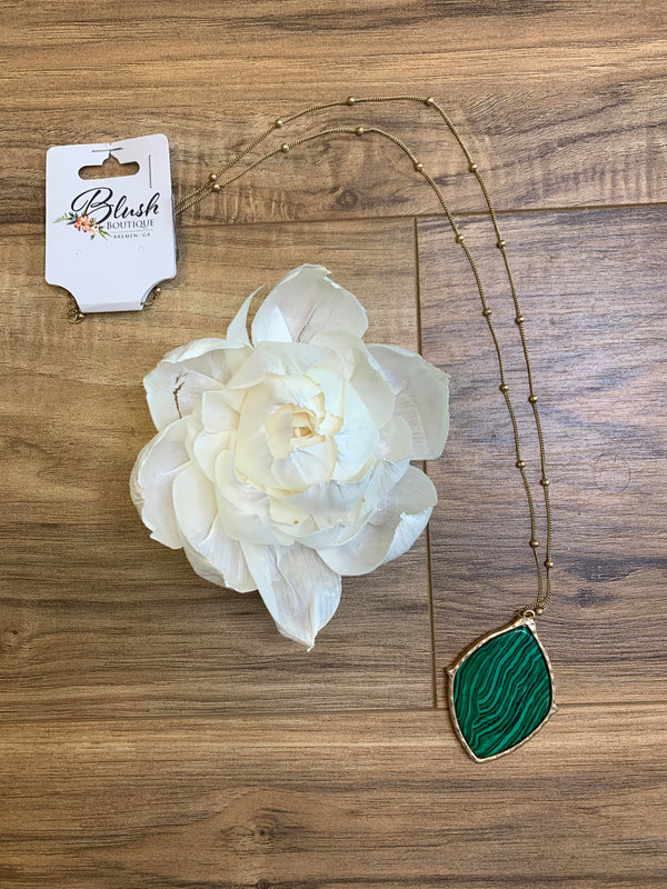 Green Stone Pendant Necklace